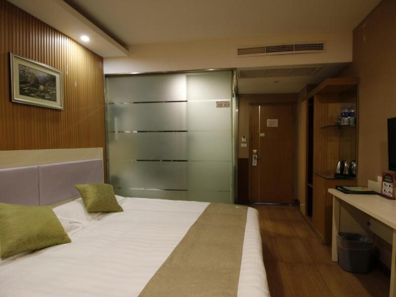 Greentree Inn Wenzhou Lucheng Xiaonanmen Express Hotel Exterior photo
